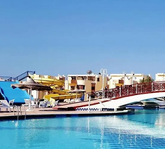 Two Bedroom In Golden Fully Air Conditioned In Front Of The Pool Near The Kids Aqua Kids Areas Family Cafeteria *